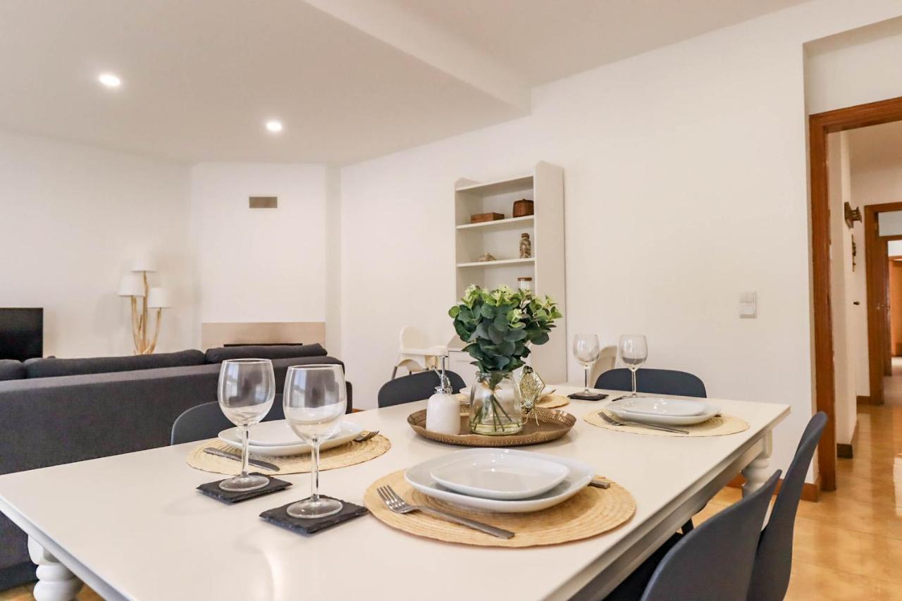 Flor Do Mar - Spacious With Balcony